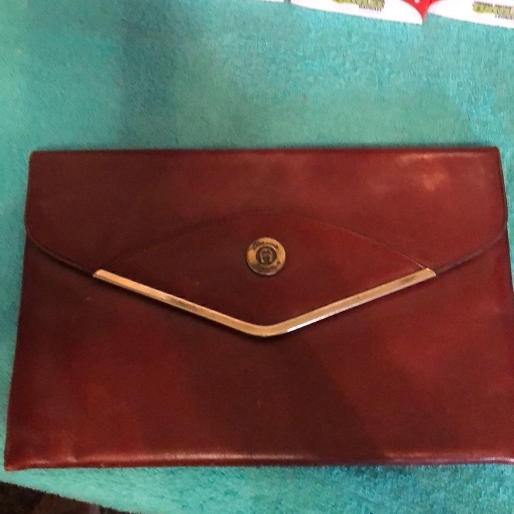 Vintage Etienne Aigner Envelope Clutch